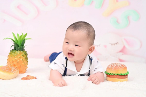 河北宝宝手上小红点 河北宝宝手上小红点